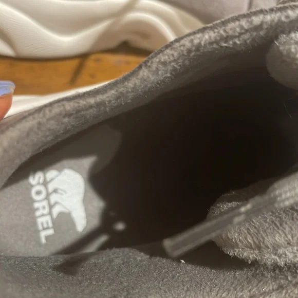 Sorel shoes - Picture 6 of 7